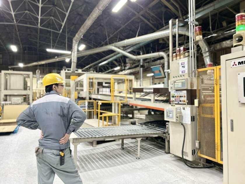 株式会社トーモク 大阪工場の制服4