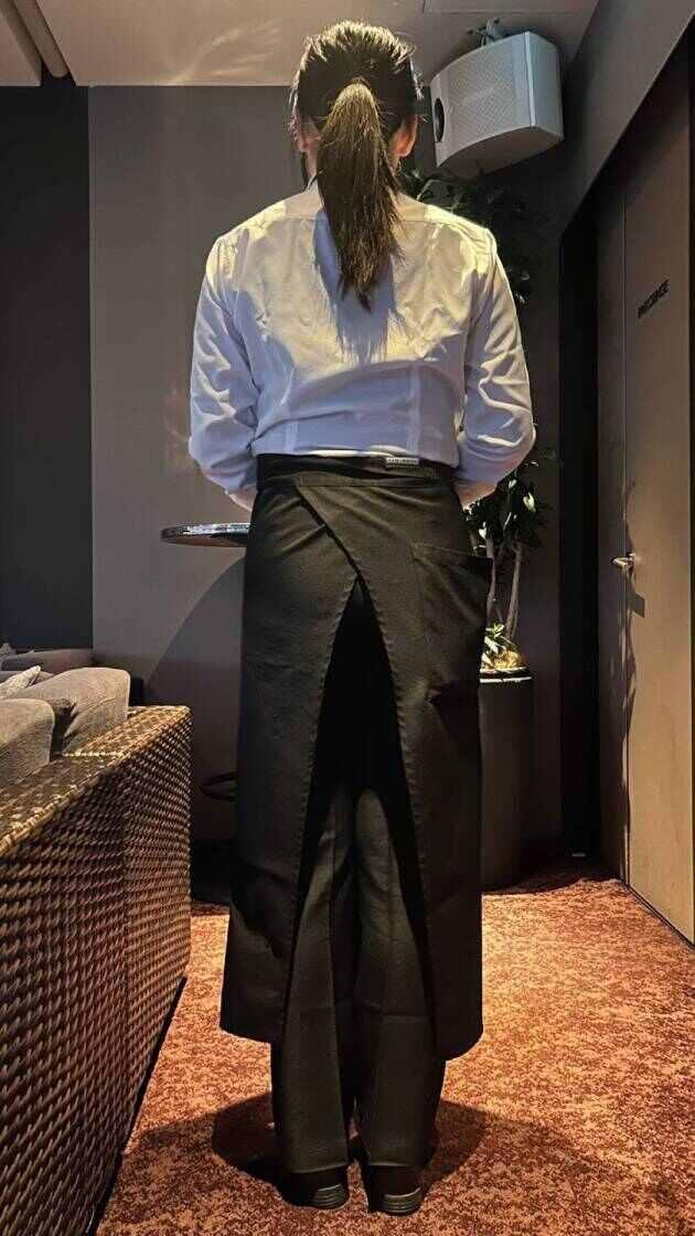 es(エス)Rooftop Garden BAGUS NAKASUの制服3