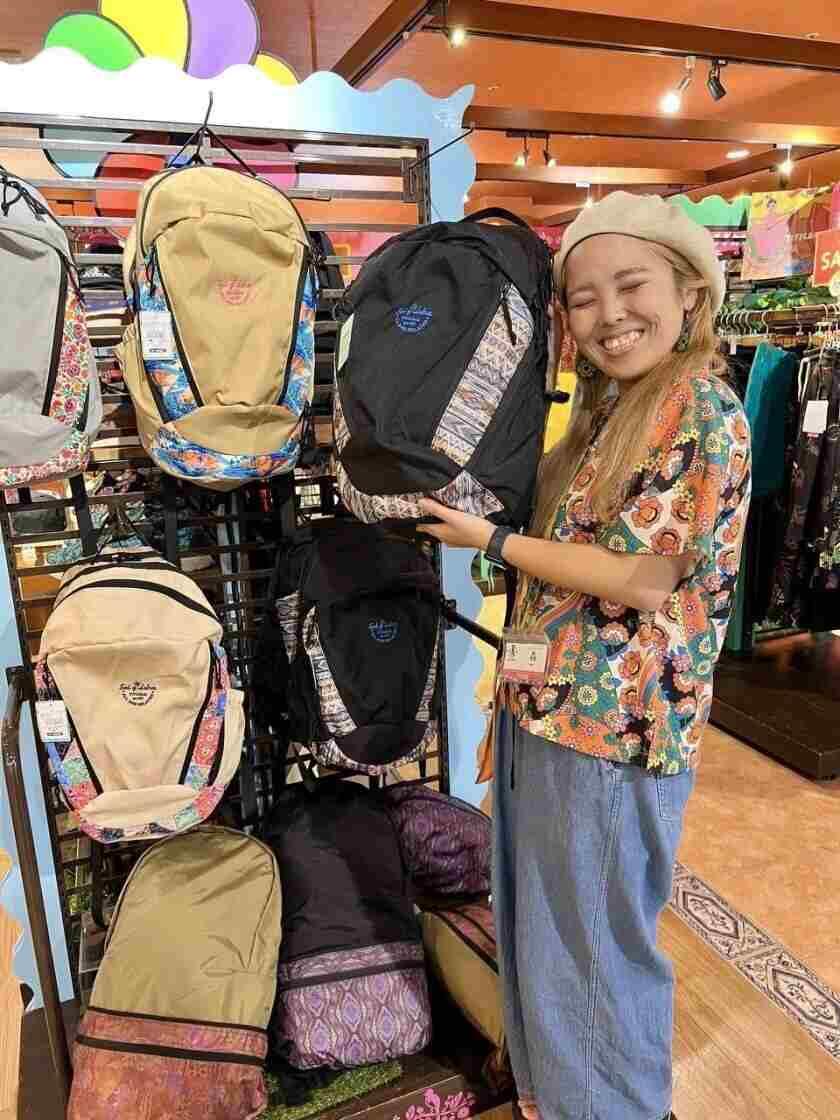 チチカカ 大須店の制服1