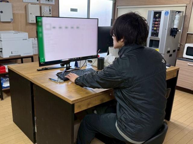 未経験OK|髪色ネイル等自由|美術セットの製作・施工企業|事務(オフィス、川崎市幸区)のイメージ画像