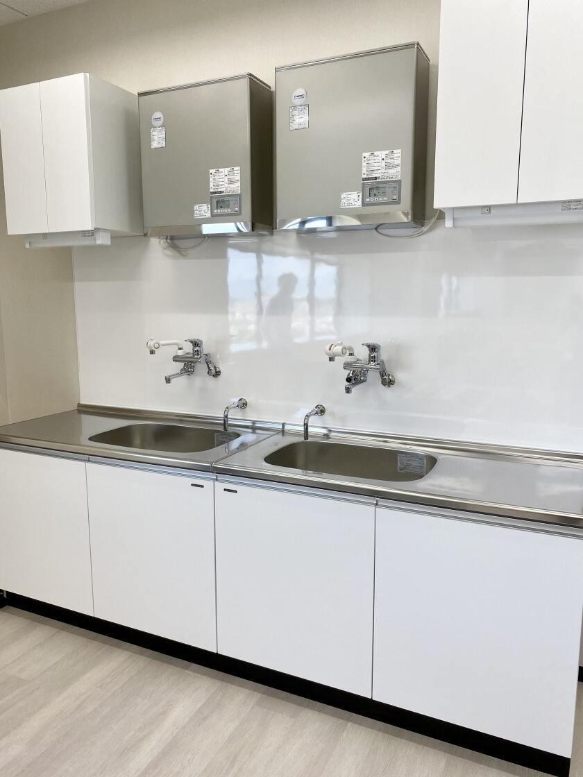 新三興物流株式会社 採用窓口の制服4