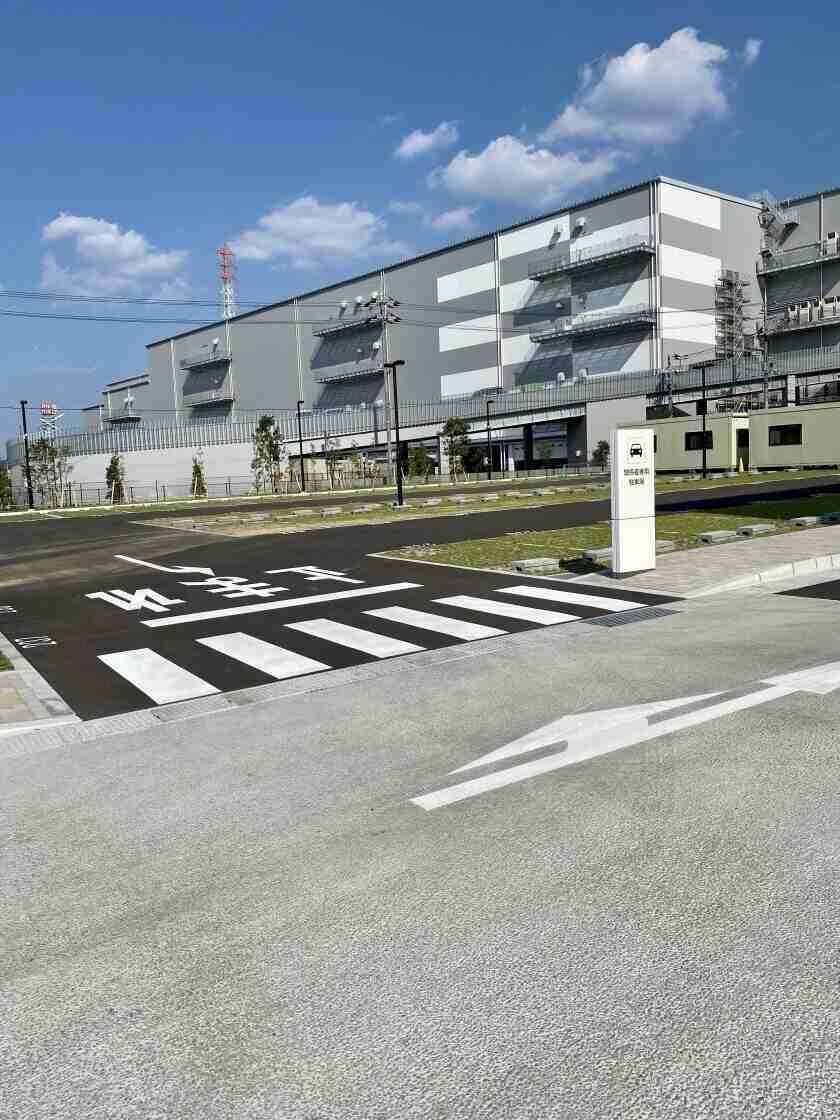 新三興物流株式会社 採用窓口の制服2