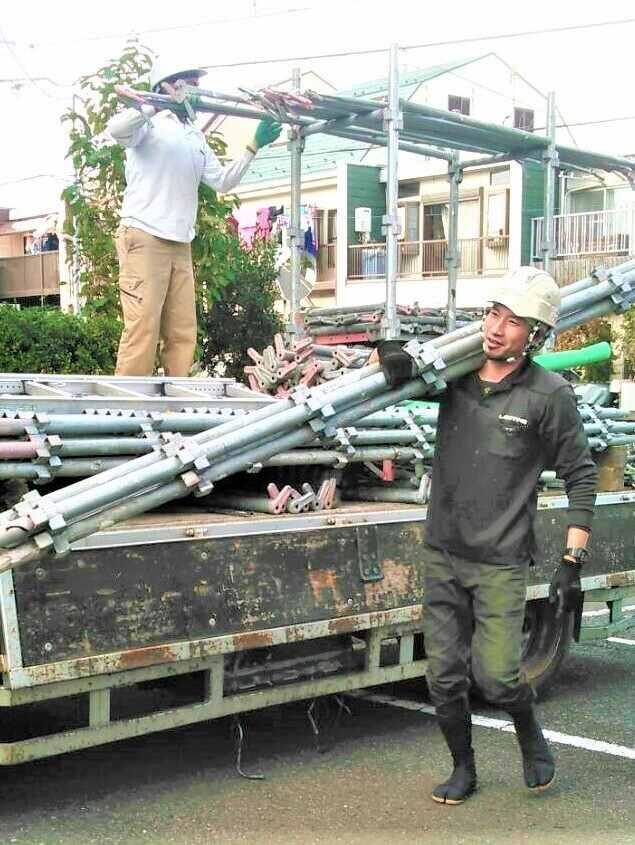 株式会社ルーティング 横浜営業所の制服4