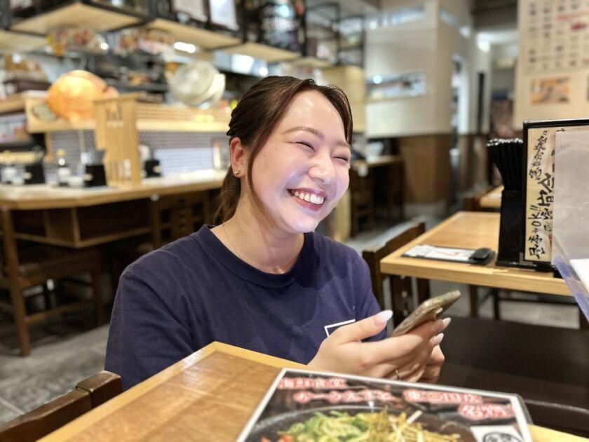 南港ATC海鮮食堂 おーうえすとの制服7