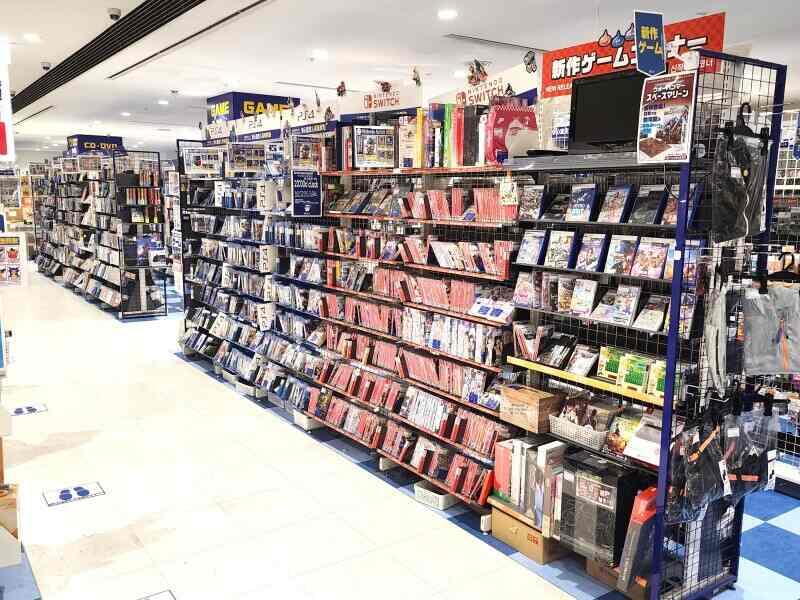 駿河屋 新宿マルイアネックス店の仕事画像2