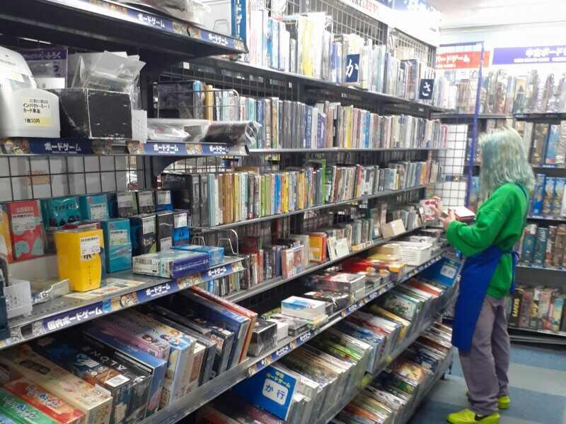 駿河屋秋葉原トレカ・ボードゲーム館の仕事画像3