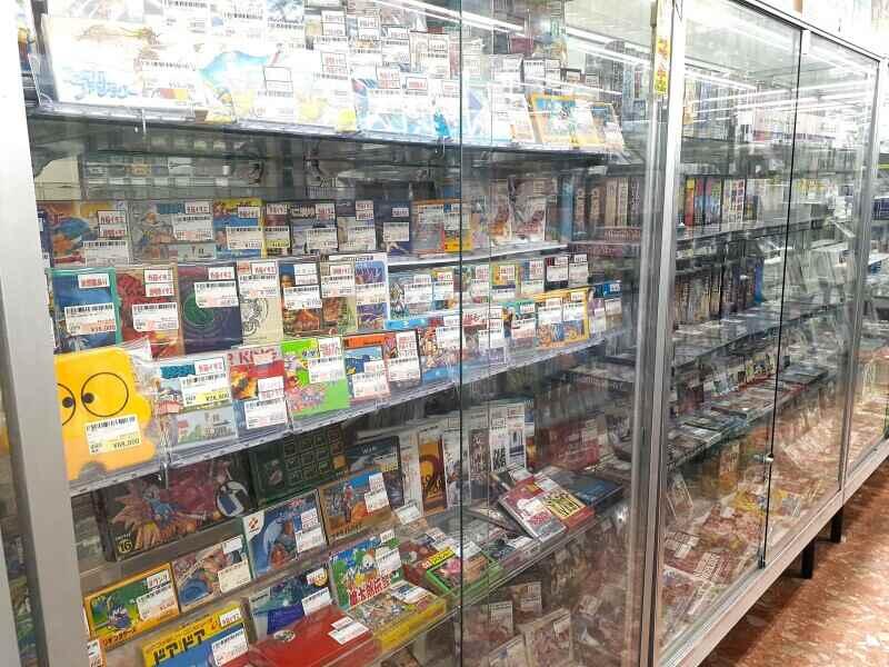 駿河屋 大阪日本橋本館の仕事画像2