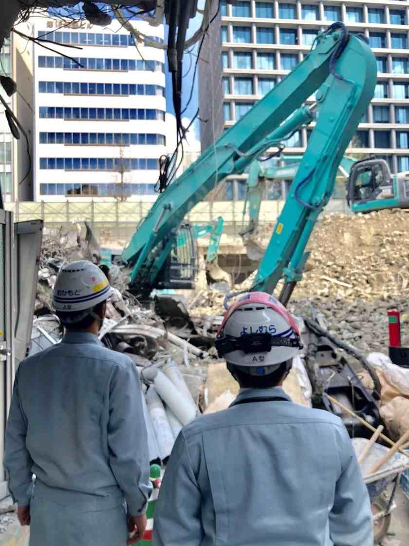 松田都市開発株式会社の制服5