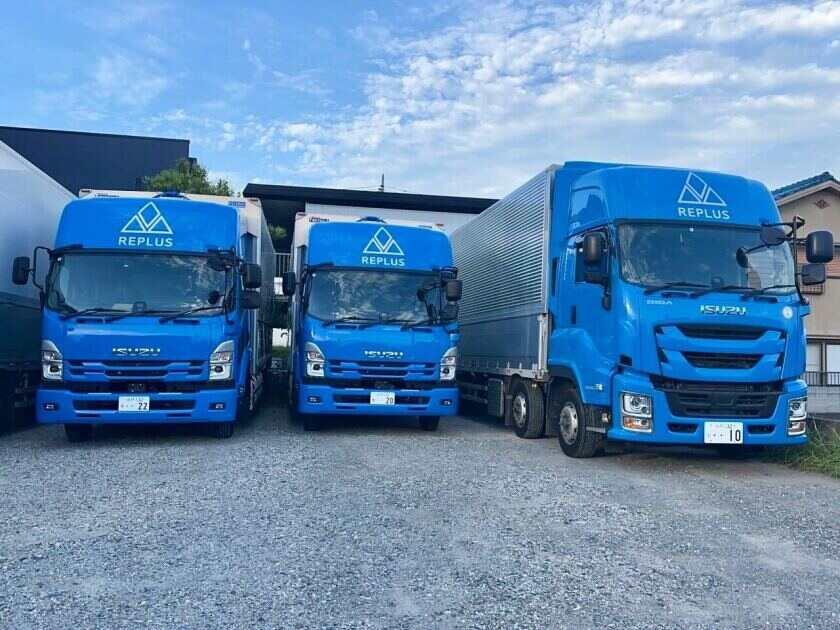 株式会社新日本ロジスティクスの制服1