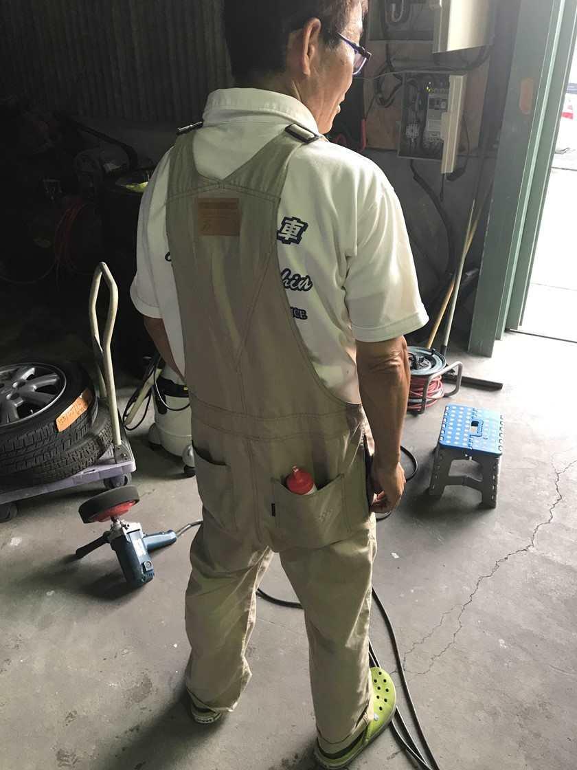 ウォッシュ・ドルフィンの制服2