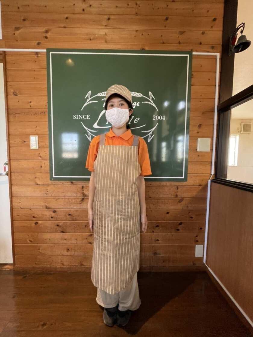 パンステージ・リップルの制服1