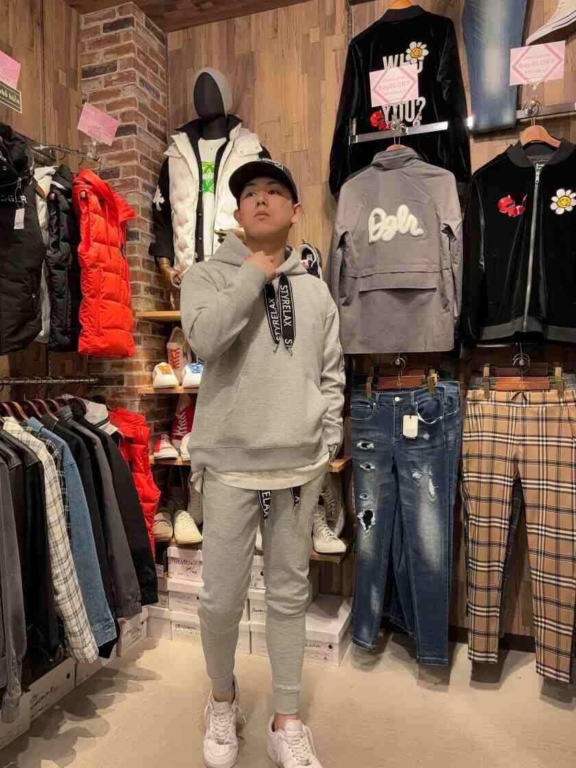 GLORY 名古屋の制服3