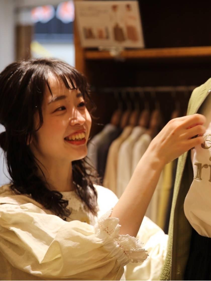 株式会社キャン SM2 OUTLET 三井アウトレットパーク札幌北広島の制服3