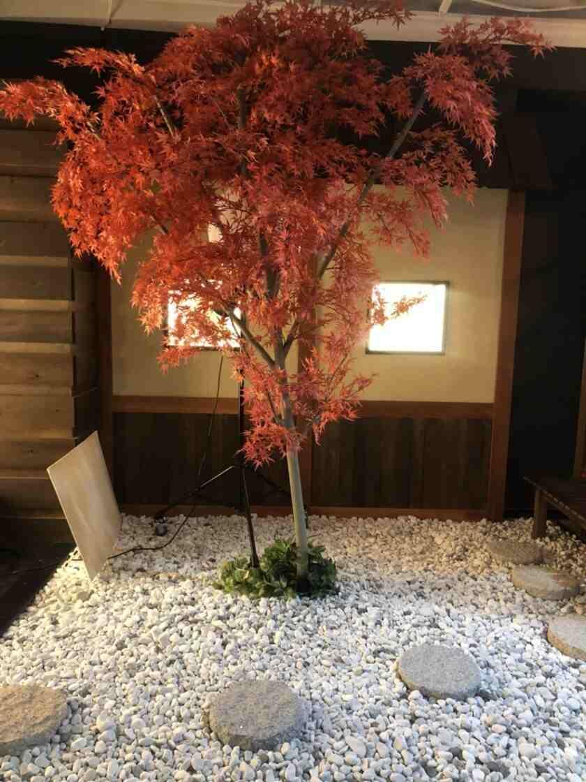 スタジオアンジュール なんばOCAT店の制服4