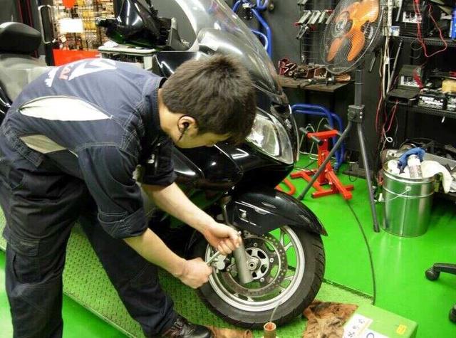 【バイク洗車&コーティングスタッフ募集】免許/知識無OK!(サービス、千葉市美浜区)のイメージ画像