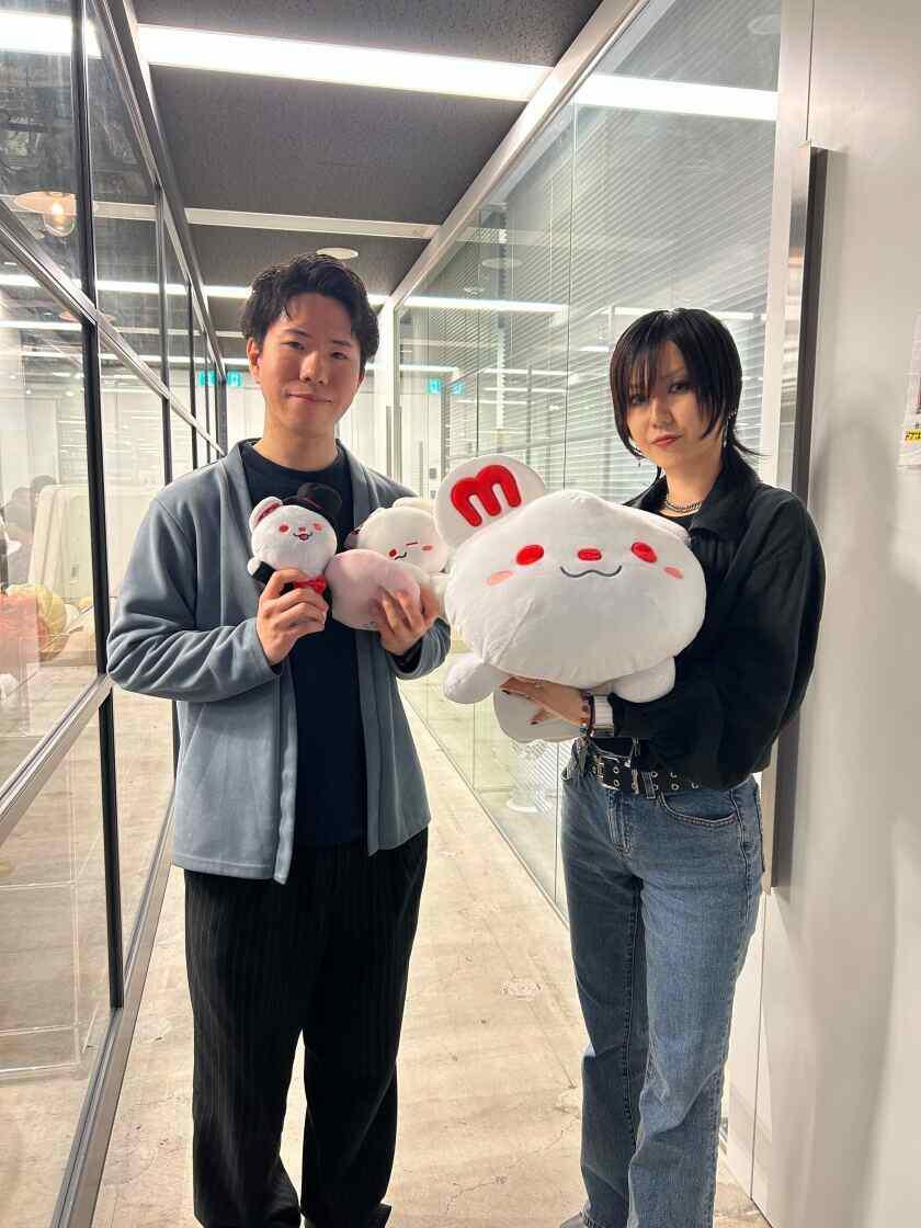 株式会社DONUTSの制服1