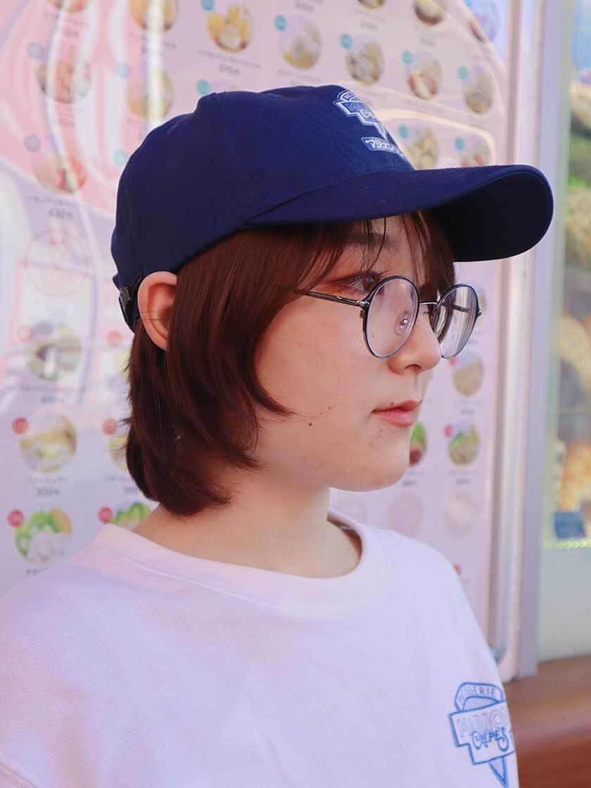 マリオンクレープ フェドラ大須店の制服3