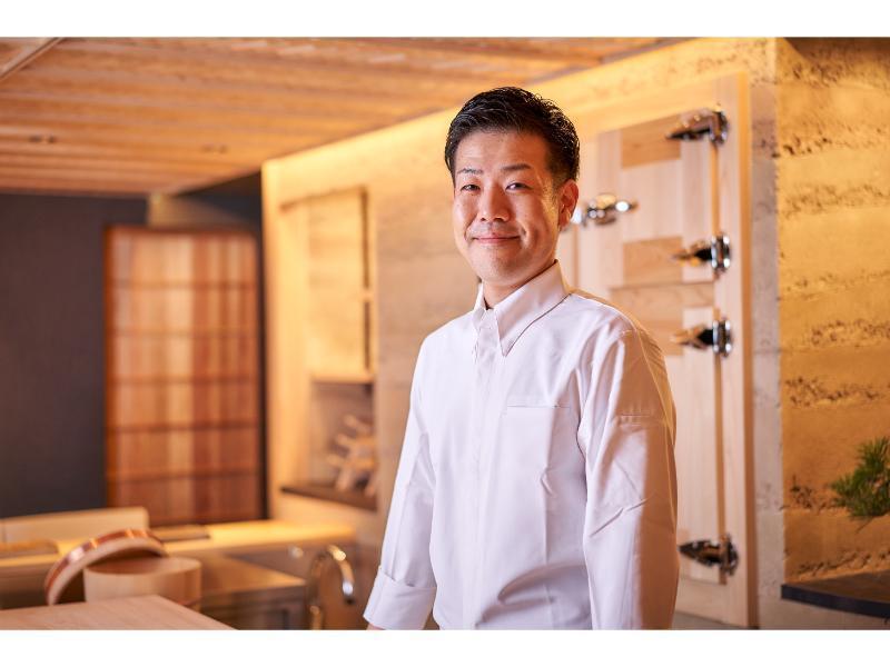 鮨 まえだの仕事画像2