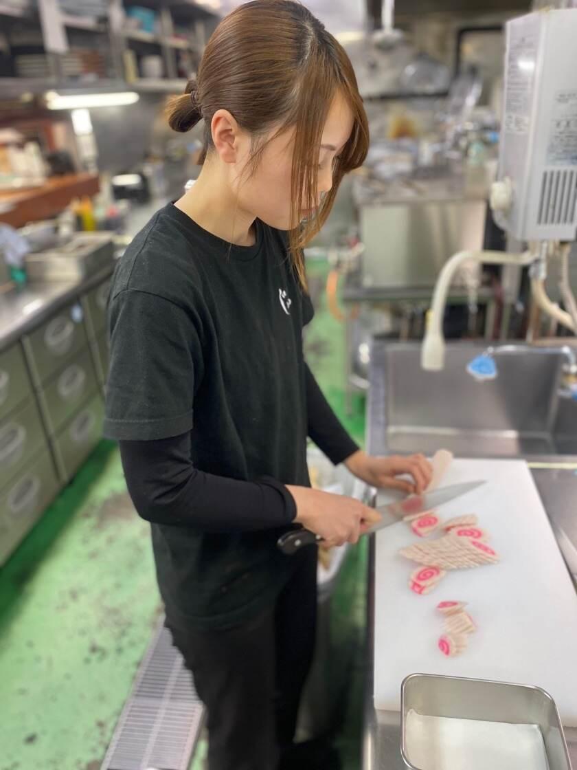 焼肉じゅじゅの制服3