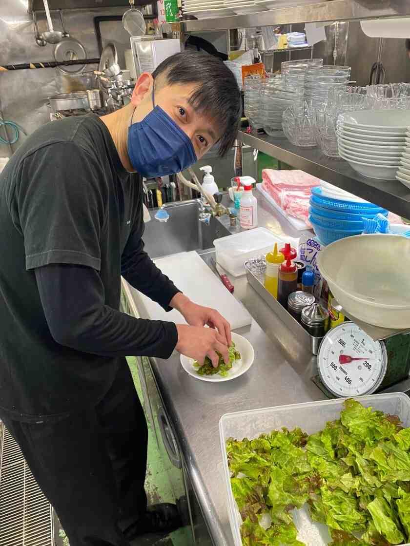 焼肉じゅじゅの制服1