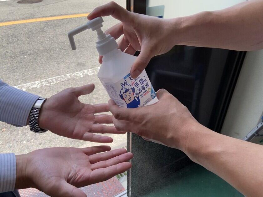 産経新聞柏原販売所の制服8