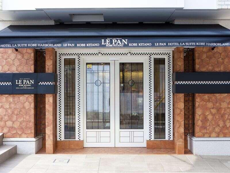 スイーツ&ベーカリール・パン神戸北野 本店の仕事画像3