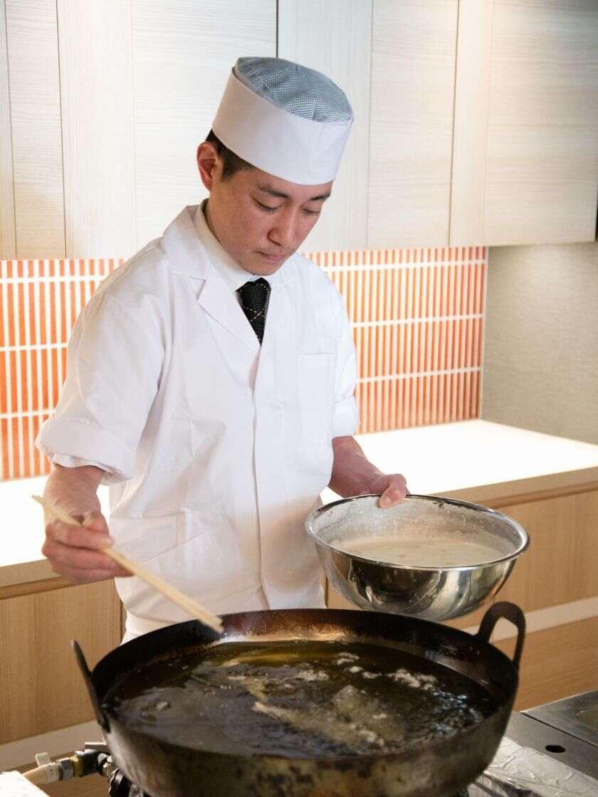 うめきた温泉 蓮 Wellbeing Park 大阪の制服3