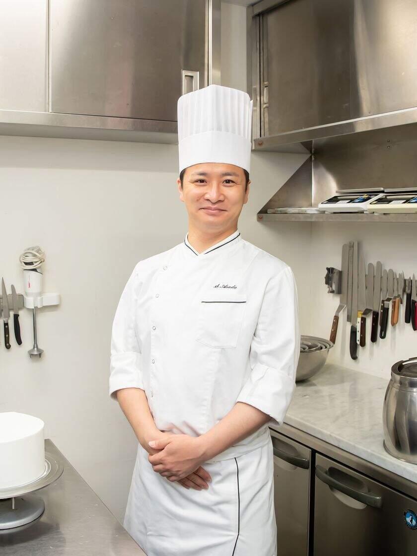 ラスイートルパンビルの制服1