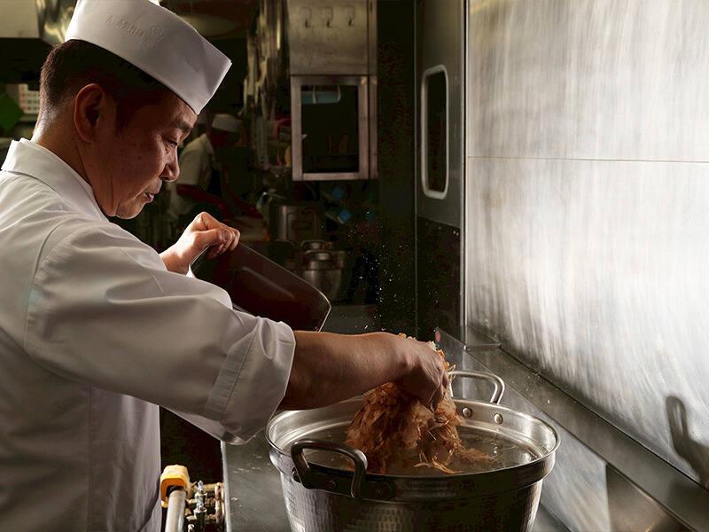 神戸みなと温泉 蓮の仕事画像1