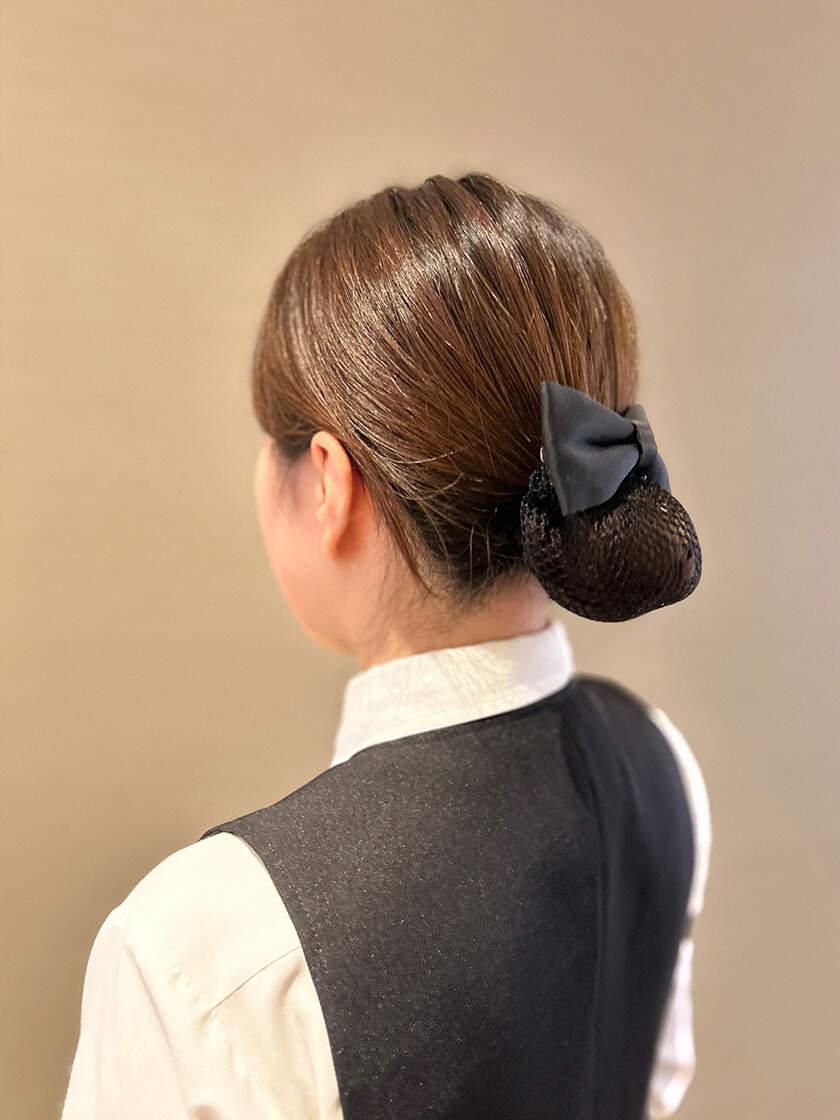 ホテル ラ・スイート神戸ハーバーランドの制服2
