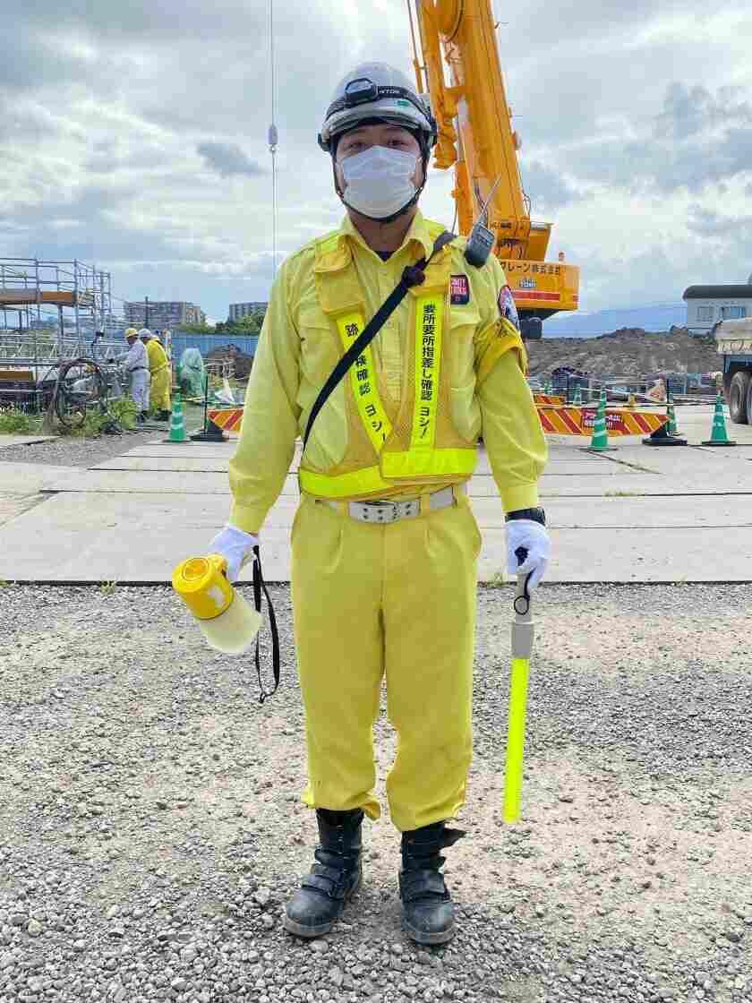 株式会社アムズテックの制服1