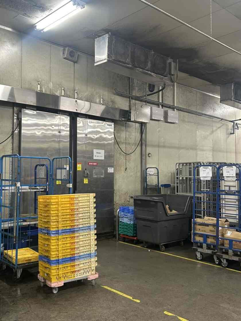 株式会社中四国丸和ロジスティクスの制服4