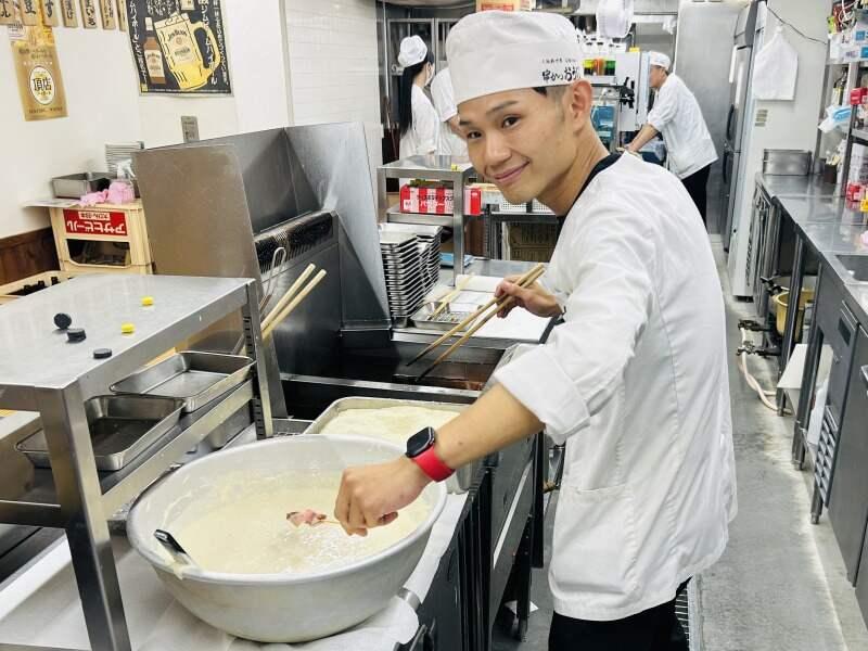 串かつおうじ なんば千日前店の仕事画像3