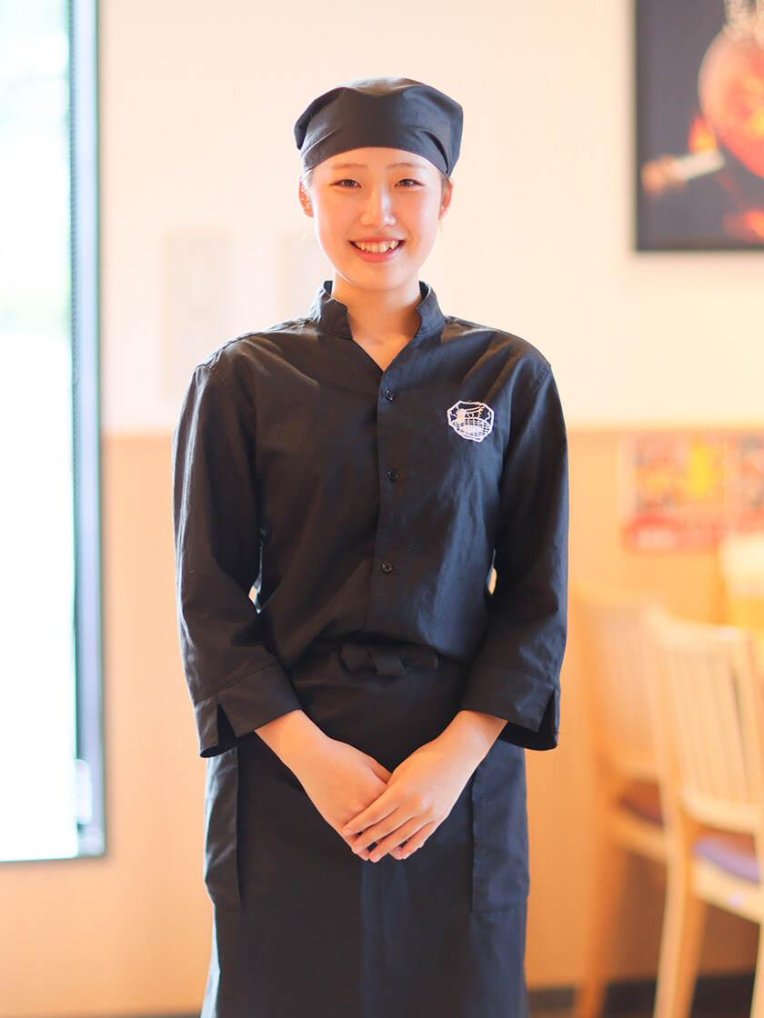 焼きたてのかるび 浜松志都呂店の制服1