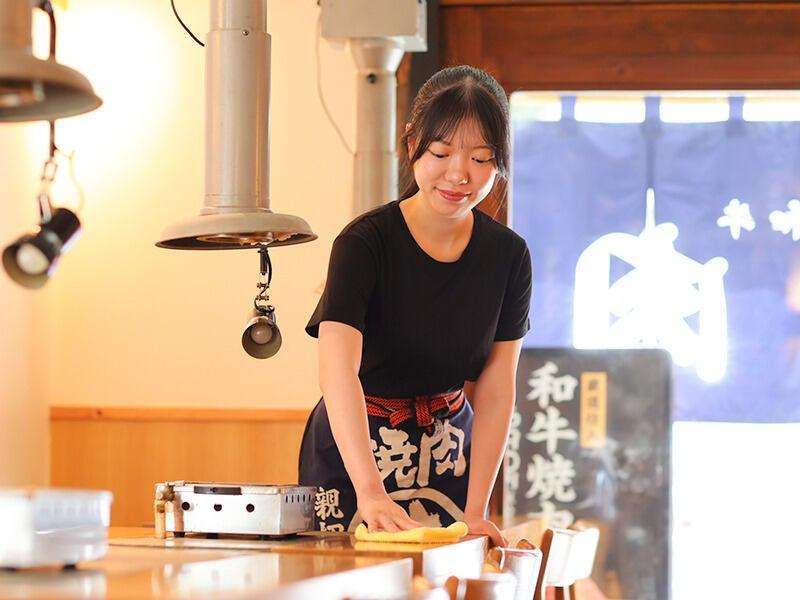 牛たん大好き焼肉はっぴぃ 人形町店の仕事画像3