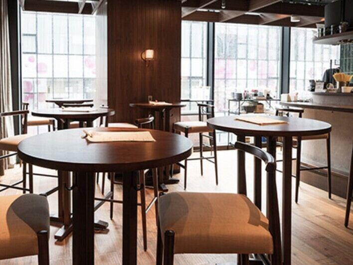 フレンチ酒場ラクロワゼ渋谷店の仕事画像3