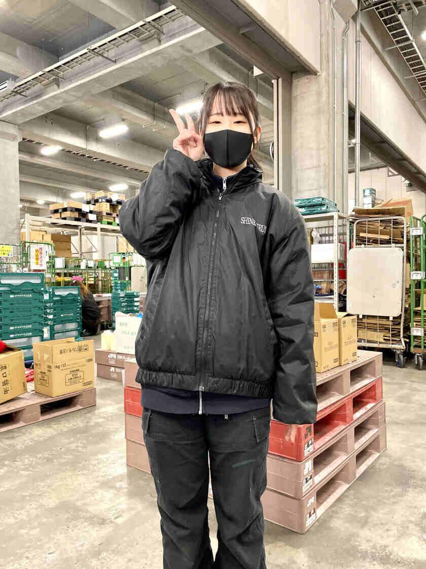 株式会社シャイントラストの制服1