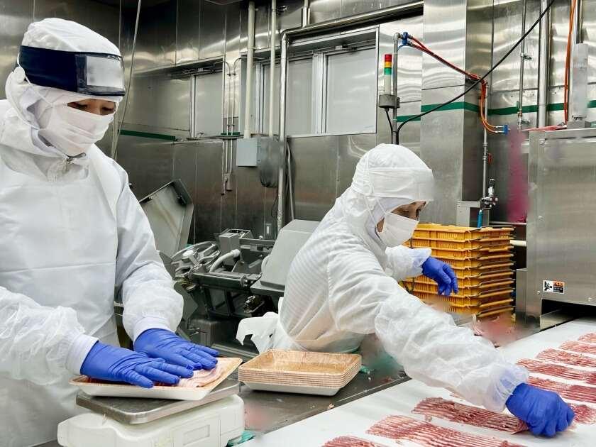 JA全農ミートフーズ株式会社 太宰府パックセンター の制服2