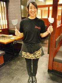 お好み焼 河内源氏 あまがさきキューズモール店の制服3