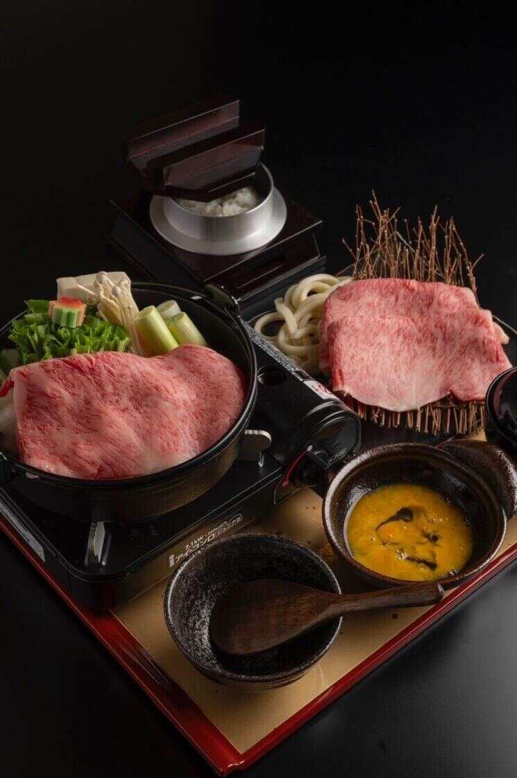 和牛 天勝(てんしょう)の制服1