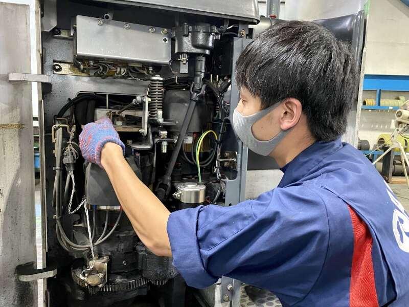 大阪フォークリフト株式会社の仕事画像3