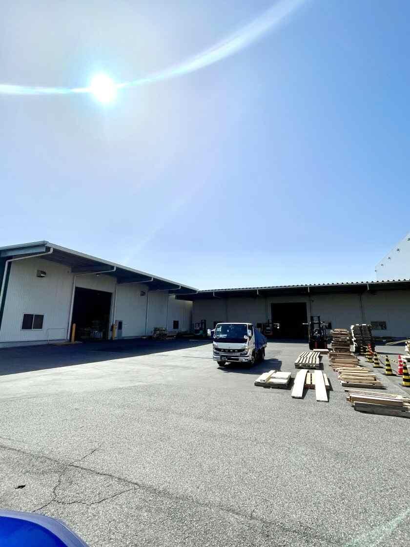 ジャパン建材株式会社滋賀営業所の制服6