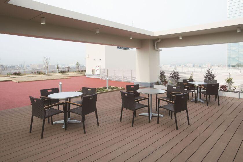 JR九州シニアライフサポート株式会社【SJR千早】の制服1