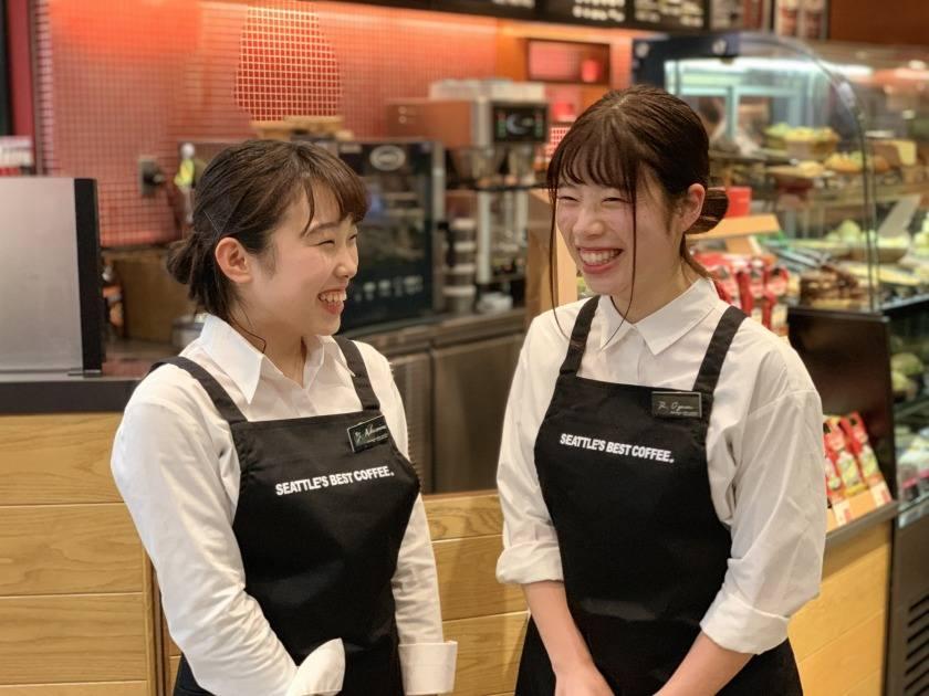 シアトルズベストコーヒー イオンモール小郡店の制服2