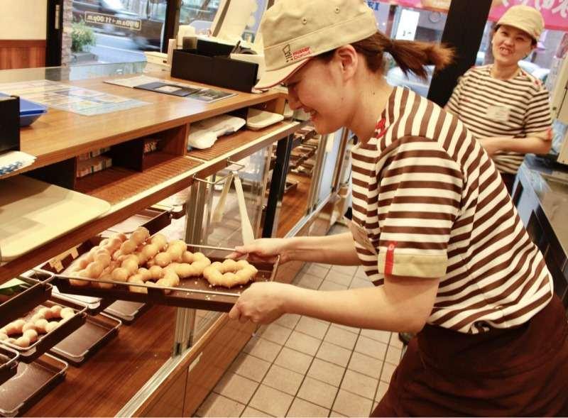 ミスタードーナツ ゆめマート玉名店の仕事画像3