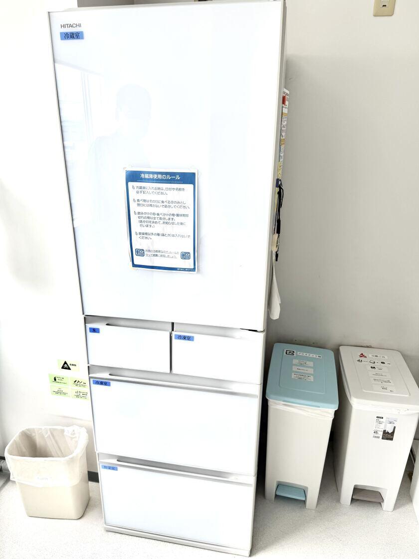 堀内食品工業株式会社の制服2