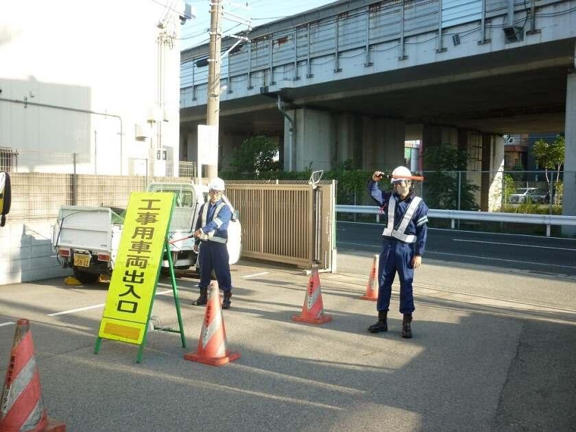 株式会社阪神セキュリティの制服1