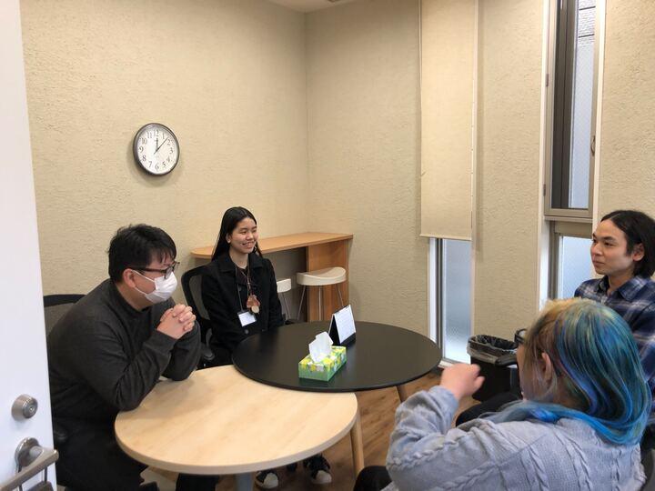 株式会社ドキドキグルーヴワークス 大阪支社の制服1