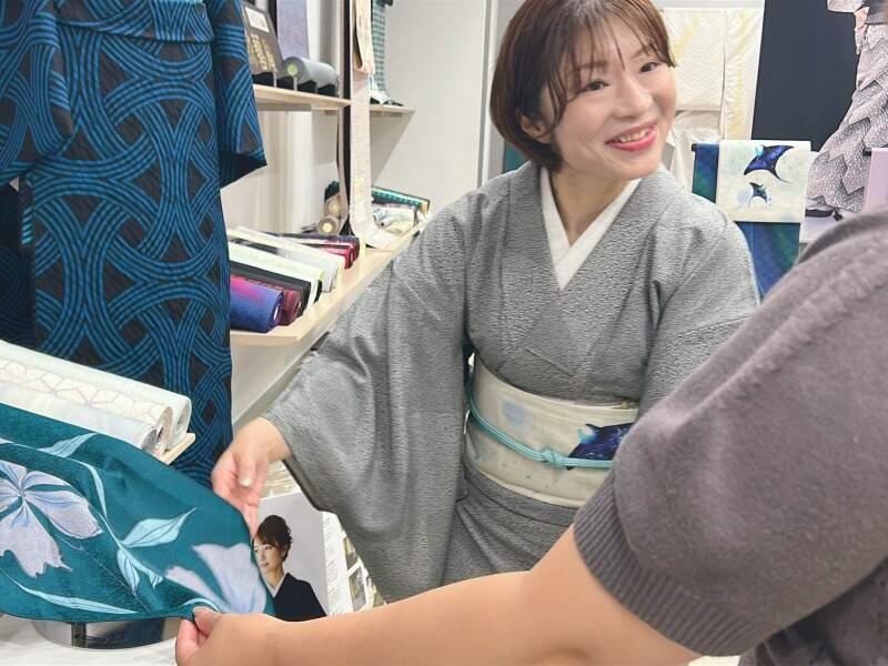 きもの工房一休 イオンモール苫小牧店の仕事画像3