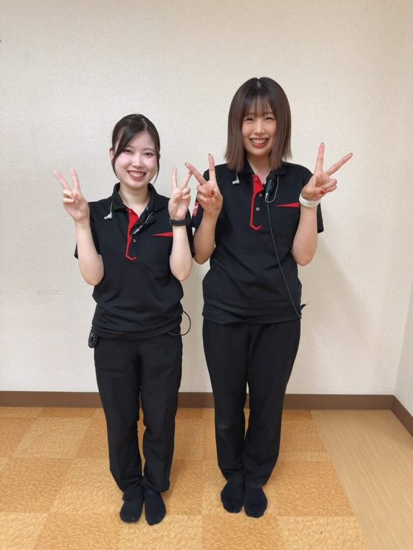 プラザ本店の制服1